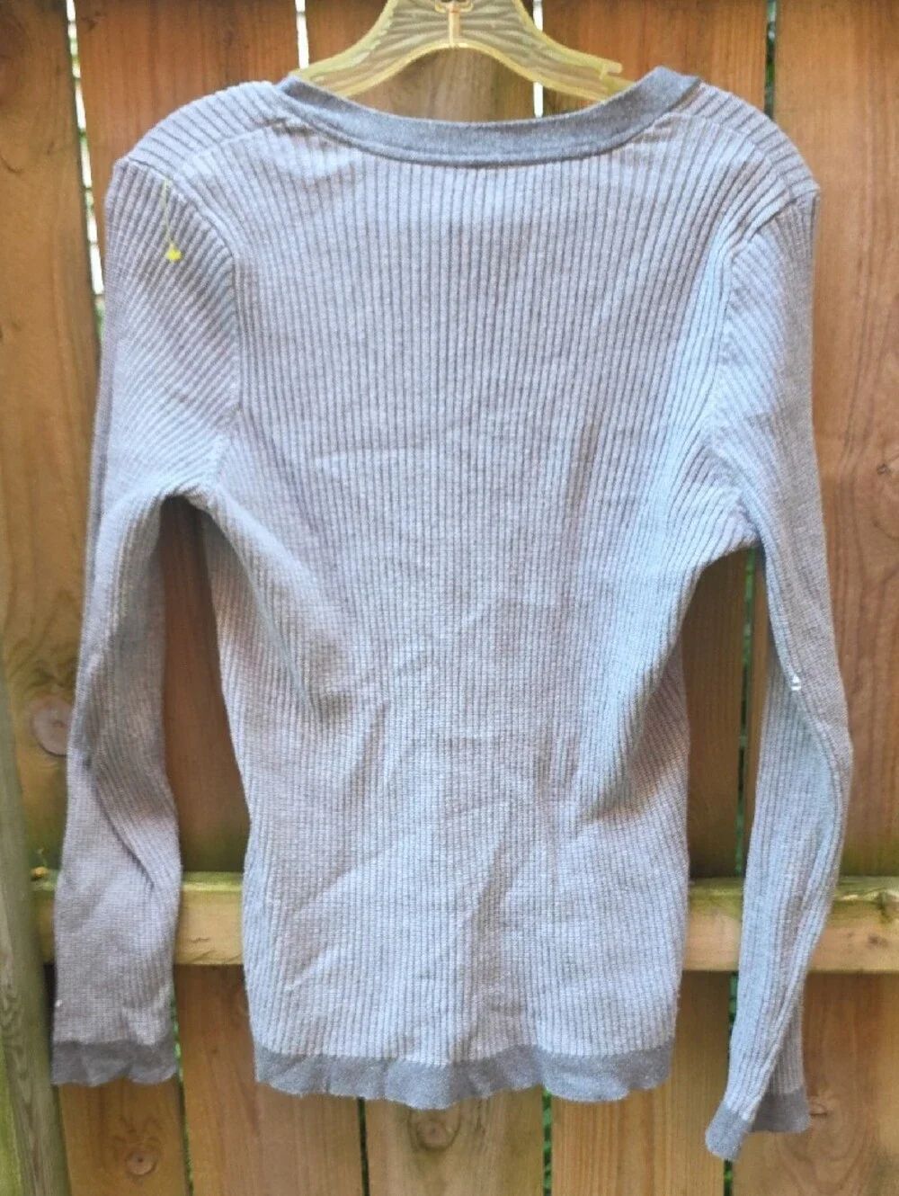 Light Gray Ribbed V-Neck Button Cardigan - Picture 4 of 5